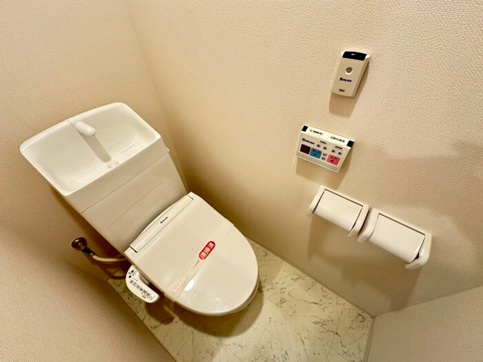 物件内観写真12　(トイレ)