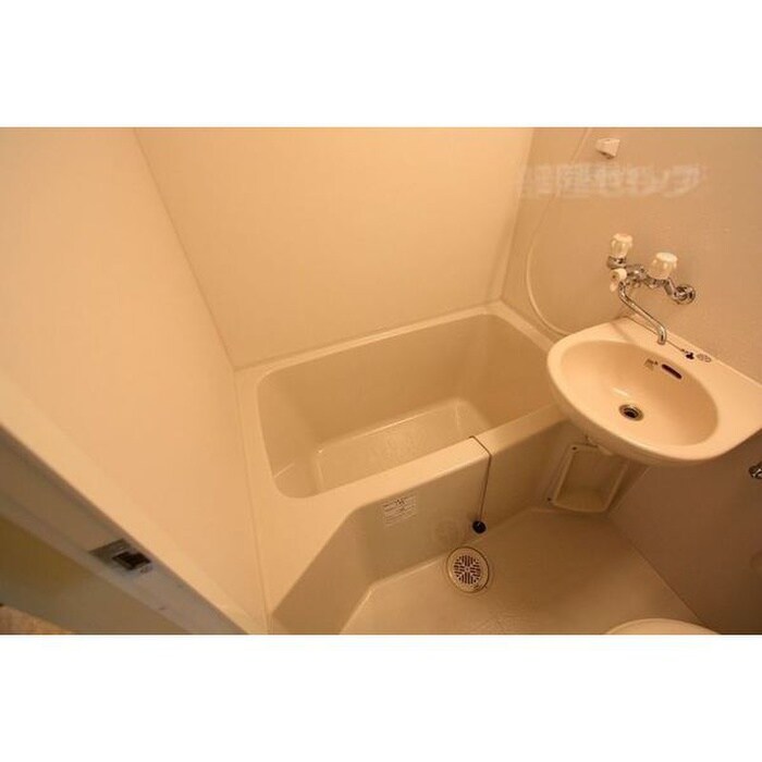 物件内観写真9　(バス／シャワールーム等)