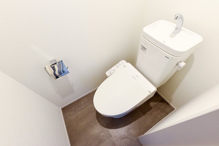 物件内観写真13　(トイレ)