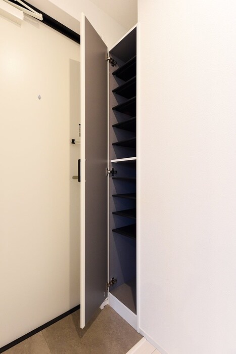 物件内観写真14　(靴箱)