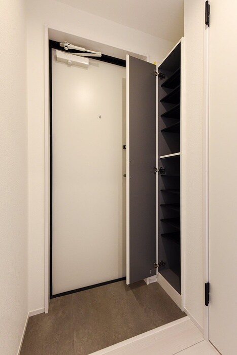 物件内観写真14　(靴箱)