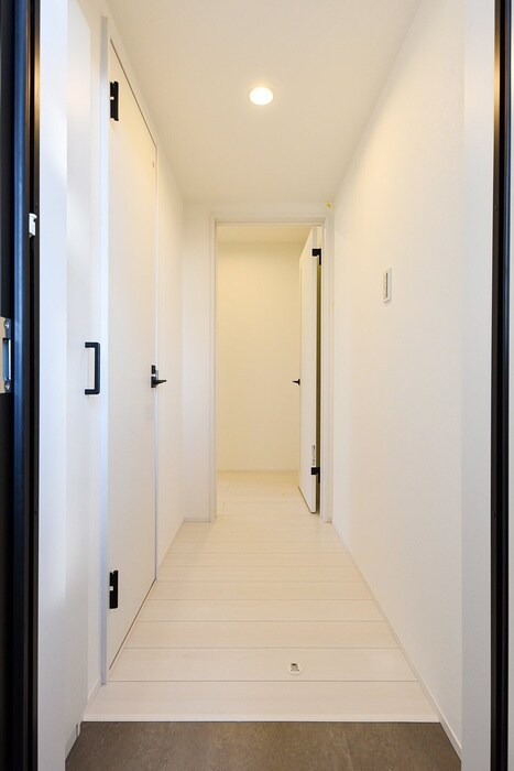 物件内観写真15　(廊下)
