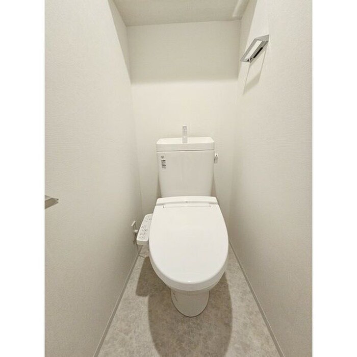 物件内観写真13　(トイレ)