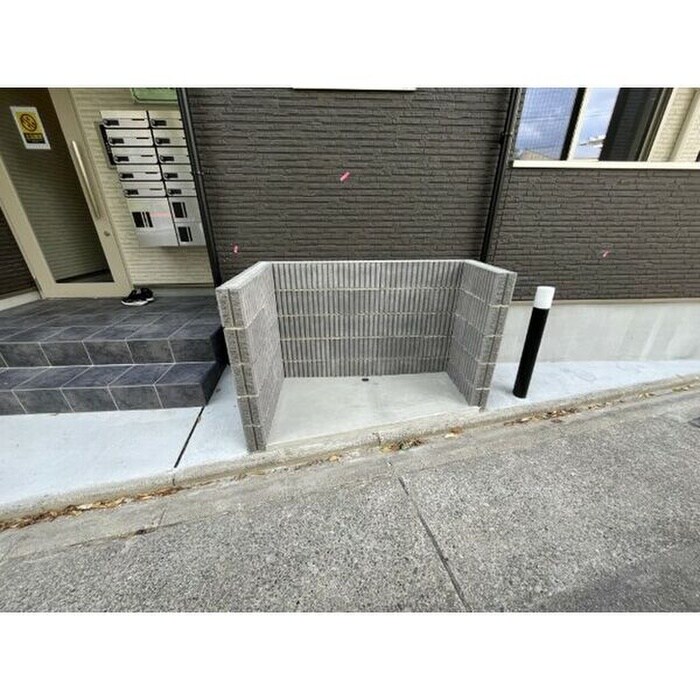 物件外観写真5　(建物設備)