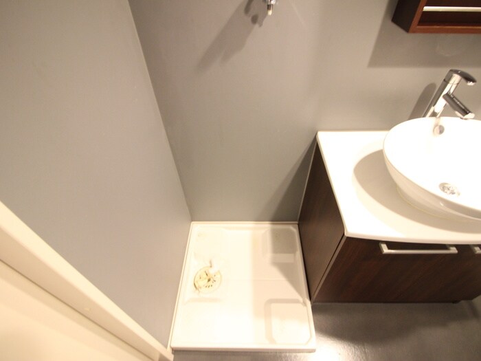 物件内観写真14　(洗濯機置場)