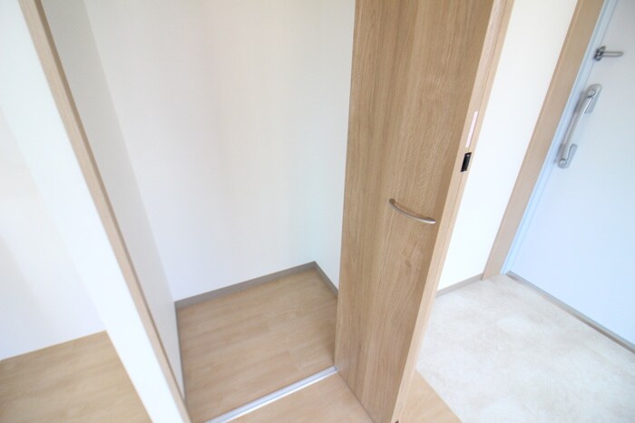 物件内観写真14　(収納)