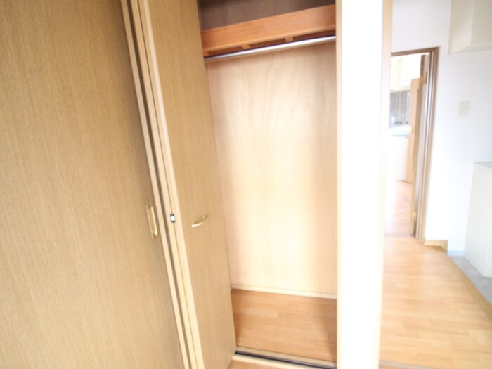 物件内観写真13　(収納)