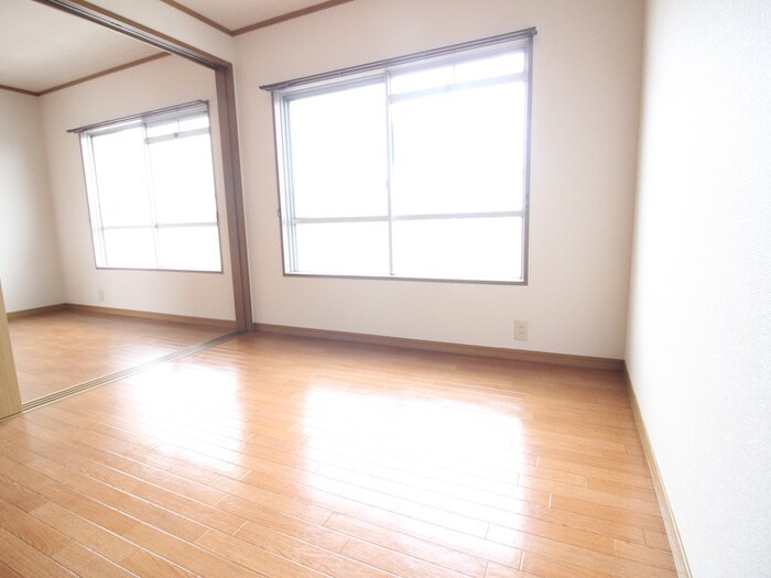 物件内観写真22　(居室)