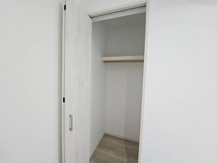 物件内観写真15　(収納)