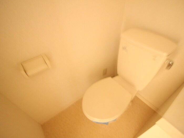 物件内観写真9　(トイレ)