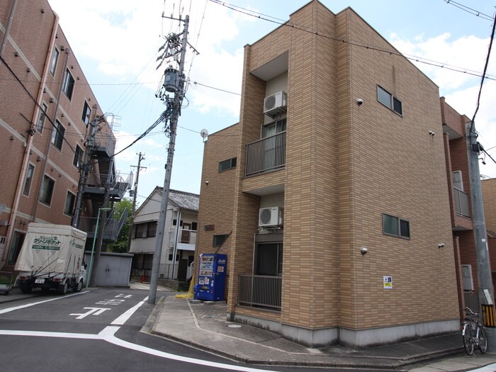 物件外観写真4　(外観写真)