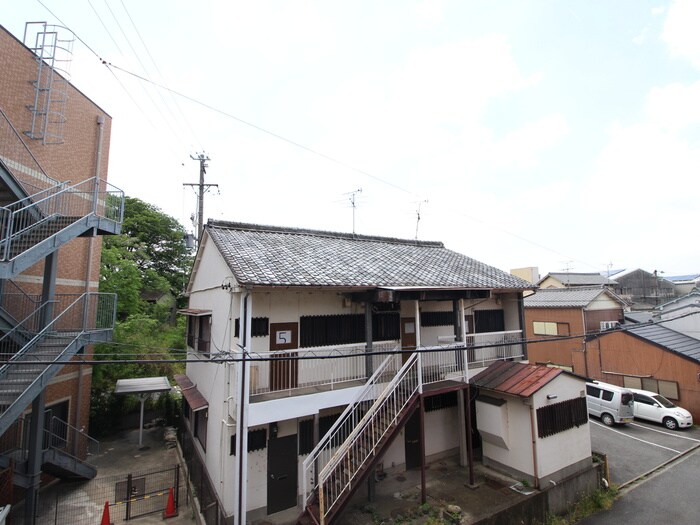 物件内観写真19　(室内からの展望)