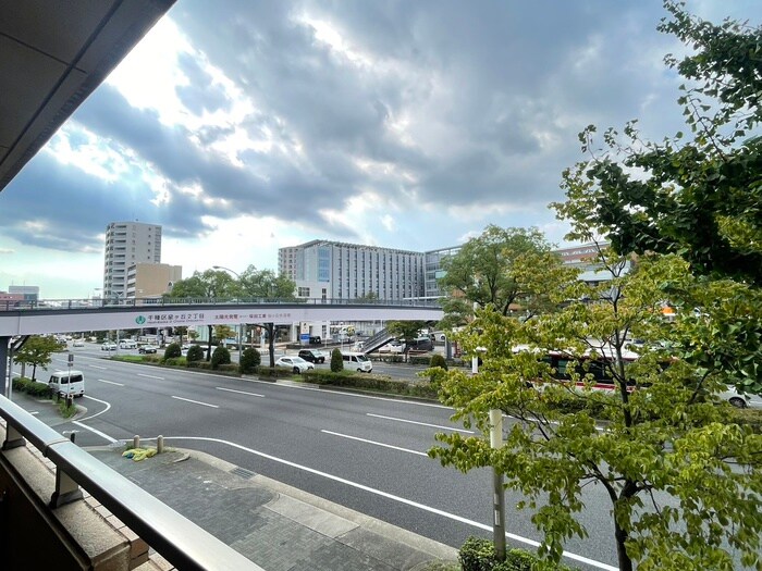 物件内観写真15　(室内からの展望)