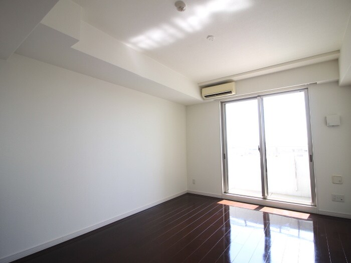 物件内観写真21　(居室)