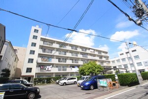 小島マンション外観写真