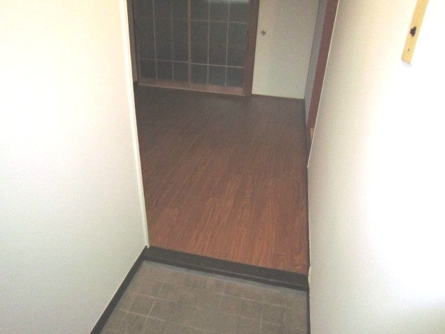 物件内観写真16　(玄関)