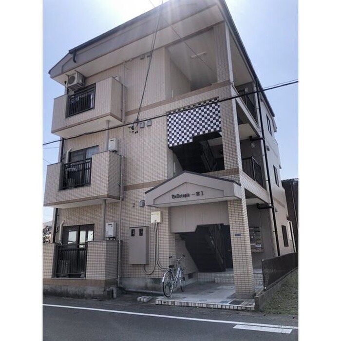 物件外観写真5　(外観写真)