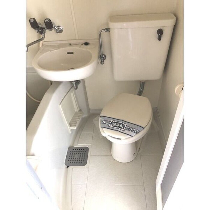 物件内観写真10　(バス／シャワールーム等)