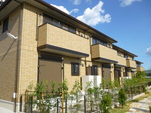 ガーデンモールＢ棟外観写真