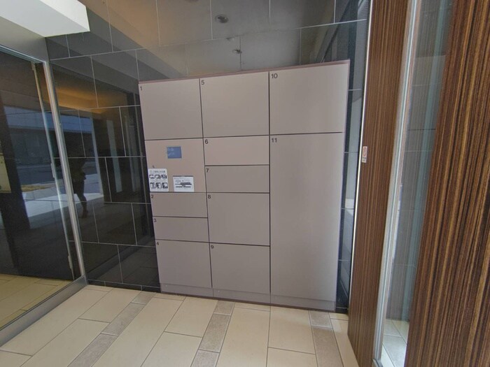 物件外観写真4　(建物設備)