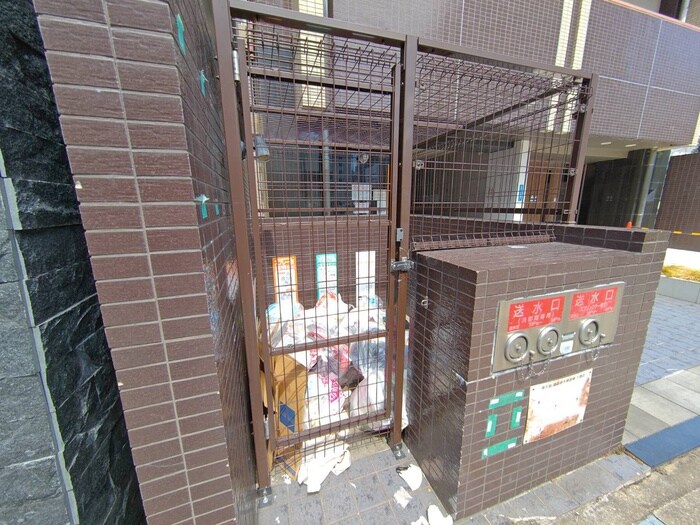 物件外観写真6　(建物設備)