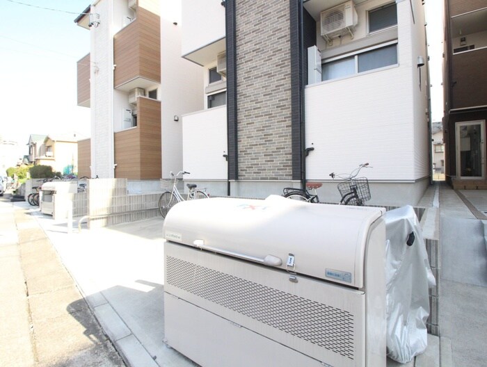 物件外観写真4　(建物設備)