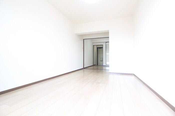 物件内観写真13　(居室)