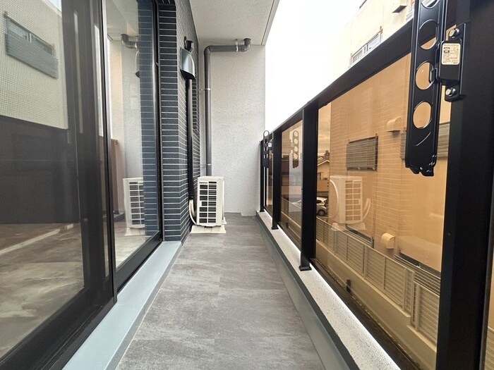 物件内観写真8　(ベランダ・バルコニー)