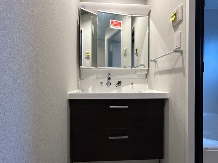 物件内観写真14　(洗面)