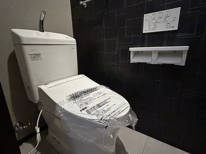 物件内観写真16　(トイレ)