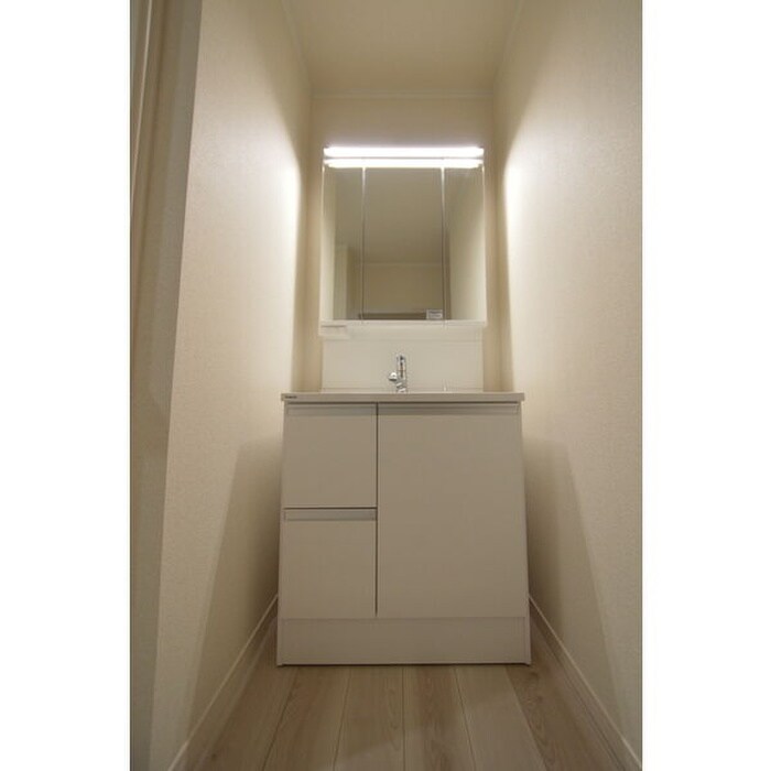 物件内観写真5　(洗面)