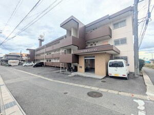 パープルマンション外観写真