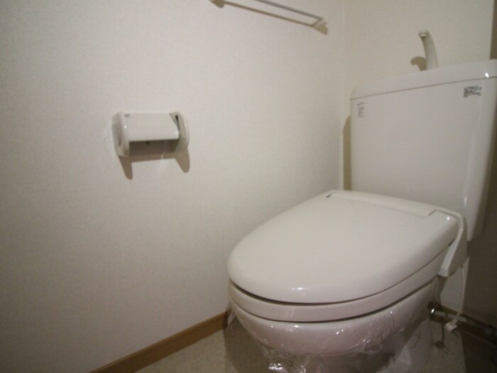 物件内観写真13　(トイレ)