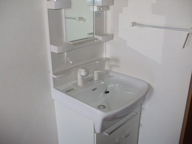 物件内観写真10　(洗面)