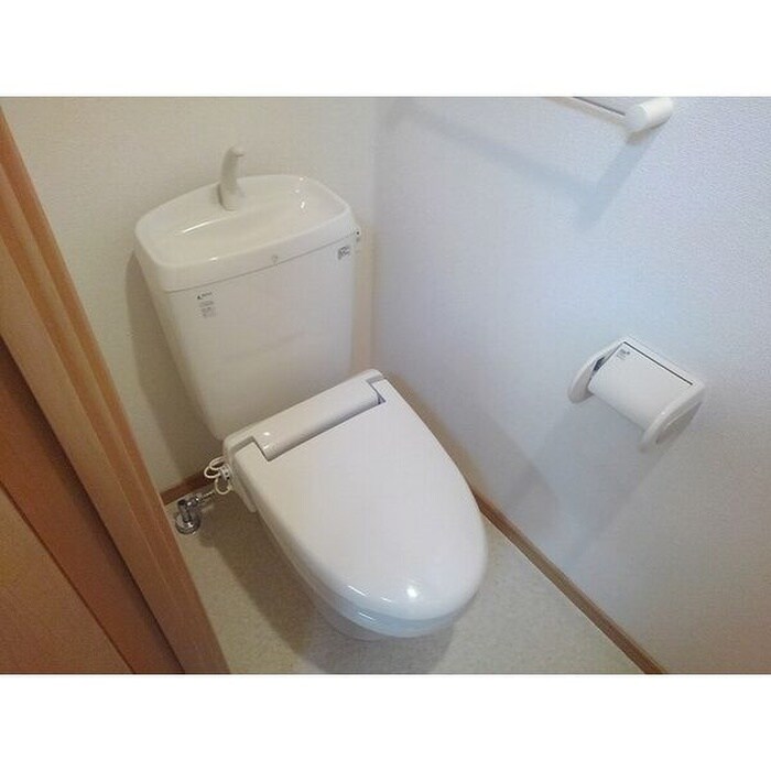 物件内観写真10　(トイレ)