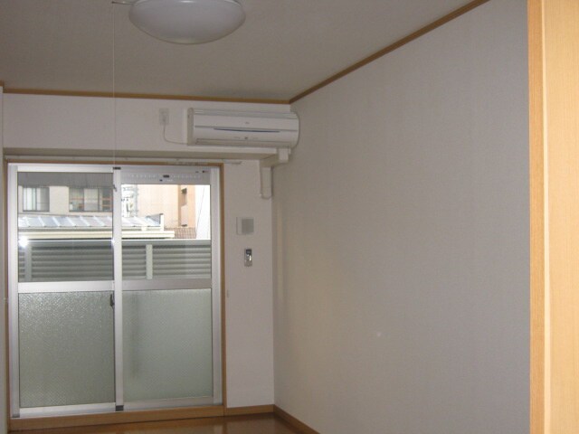 物件内観写真16　(居室)