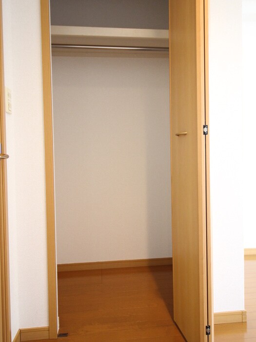 物件内観写真17　(収納)