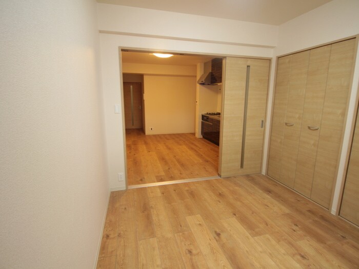 物件内観写真12　(居室)