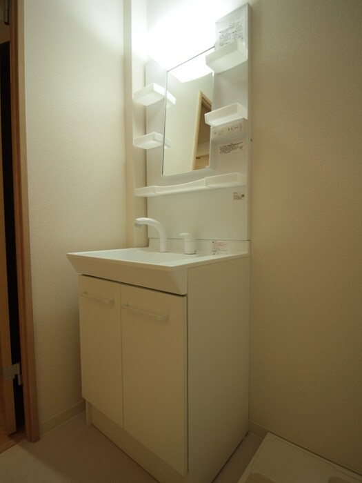 物件内観写真15　(洗面)