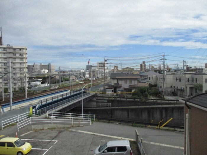 物件内観写真14　(室内からの展望)