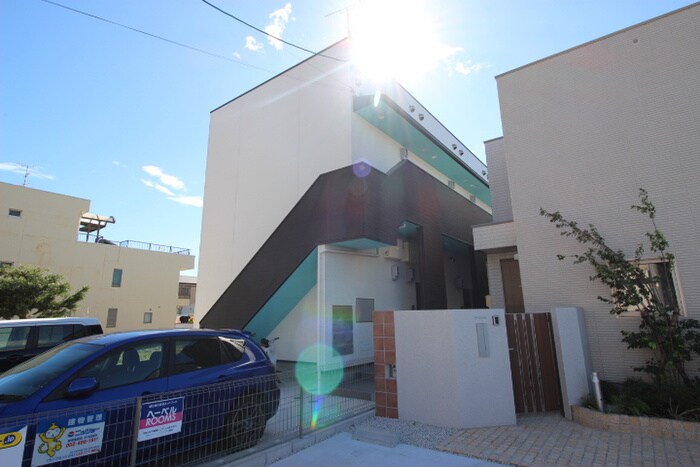 物件外観写真3　(外観写真)