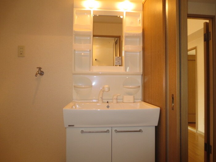 物件内観写真12　(洗面)