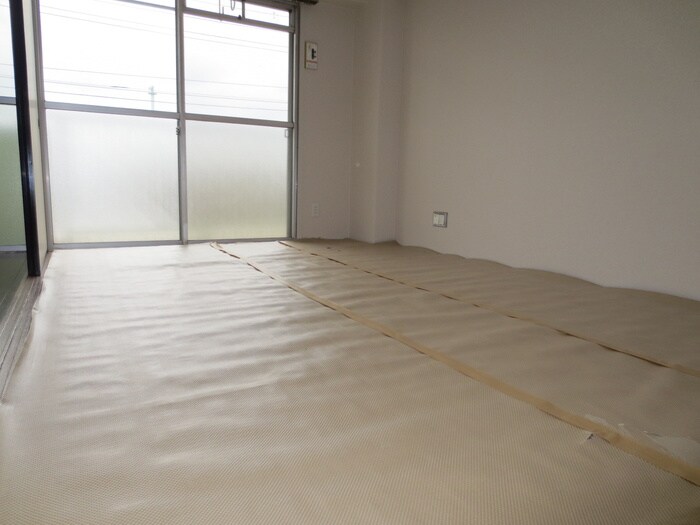 物件内観写真13　(居室)