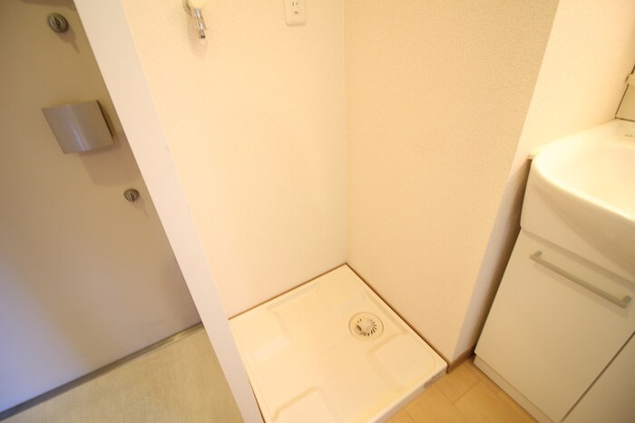 物件内観写真13　(室内からの展望)