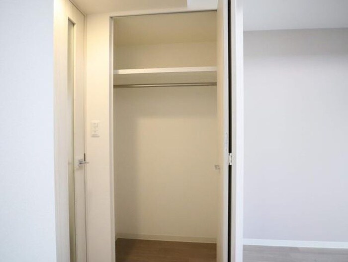 物件内観写真10　(収納)