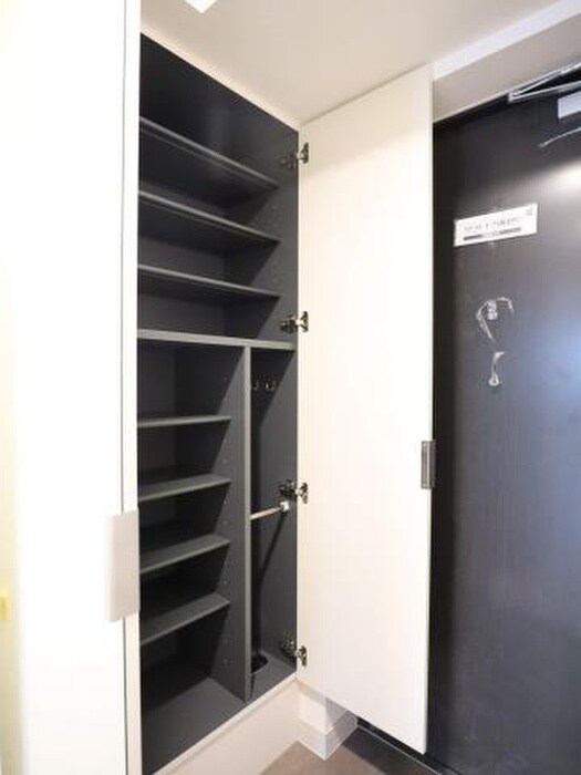 物件内観写真14　(靴箱)