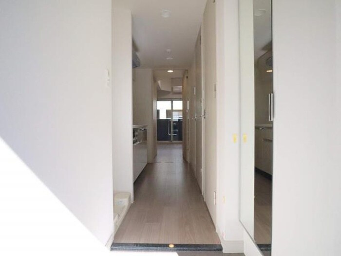 物件内観写真15　(廊下)