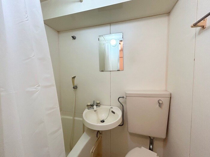 物件内観写真13　(洗面)