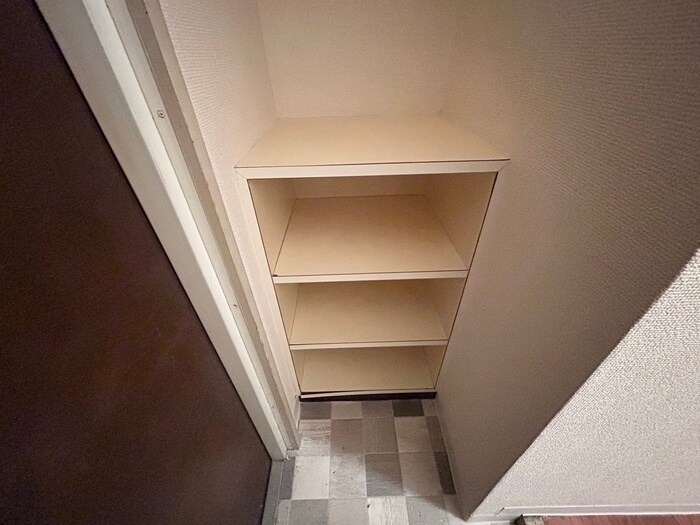 物件内観写真17　(靴箱)