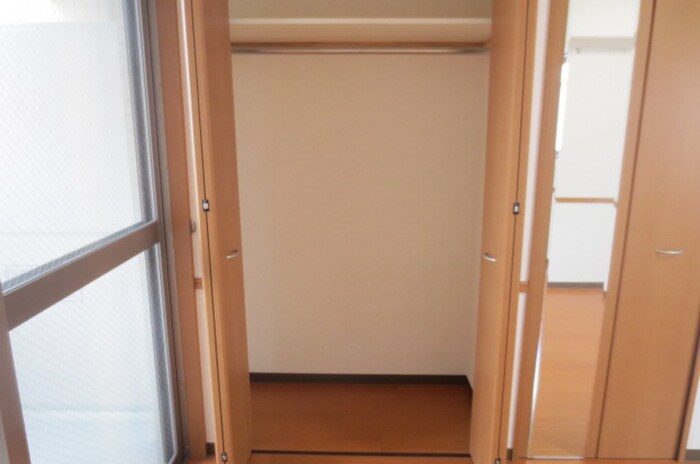 物件内観写真9　(収納)